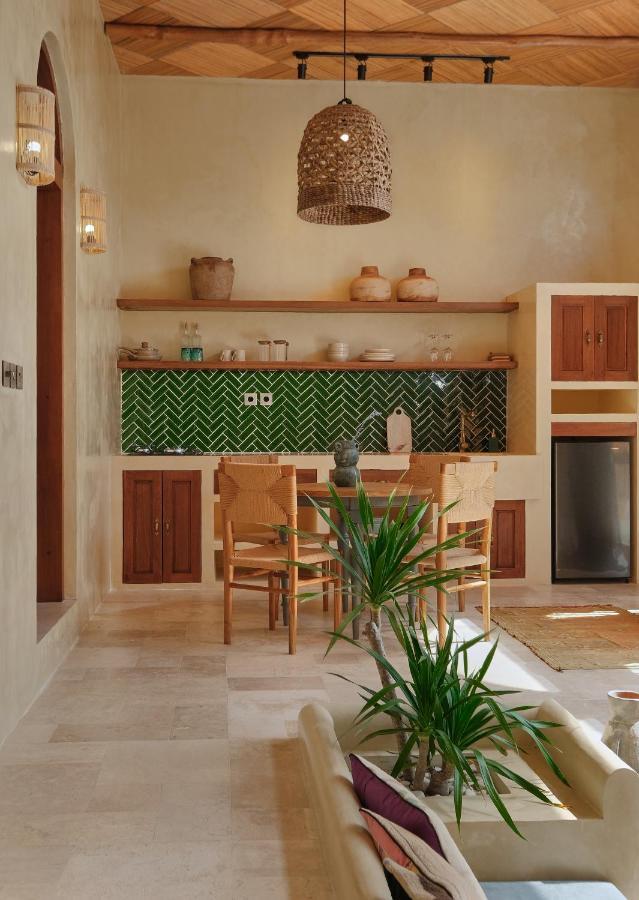 Lina Boutique Villas And Spa Kuta (Lombok) Exterior foto